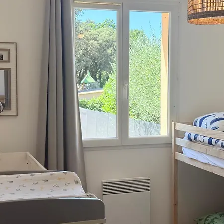 Marius Et Rose En Provence Nyaraló